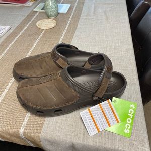 Men’s Crocs size 14